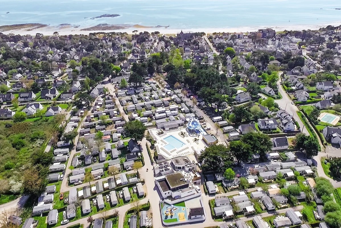 Photo aérienne d'un camping Homair